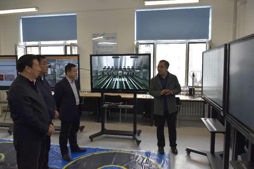 吉林省民航机场集团有限公司党委书记、董事长张林来我院调研

